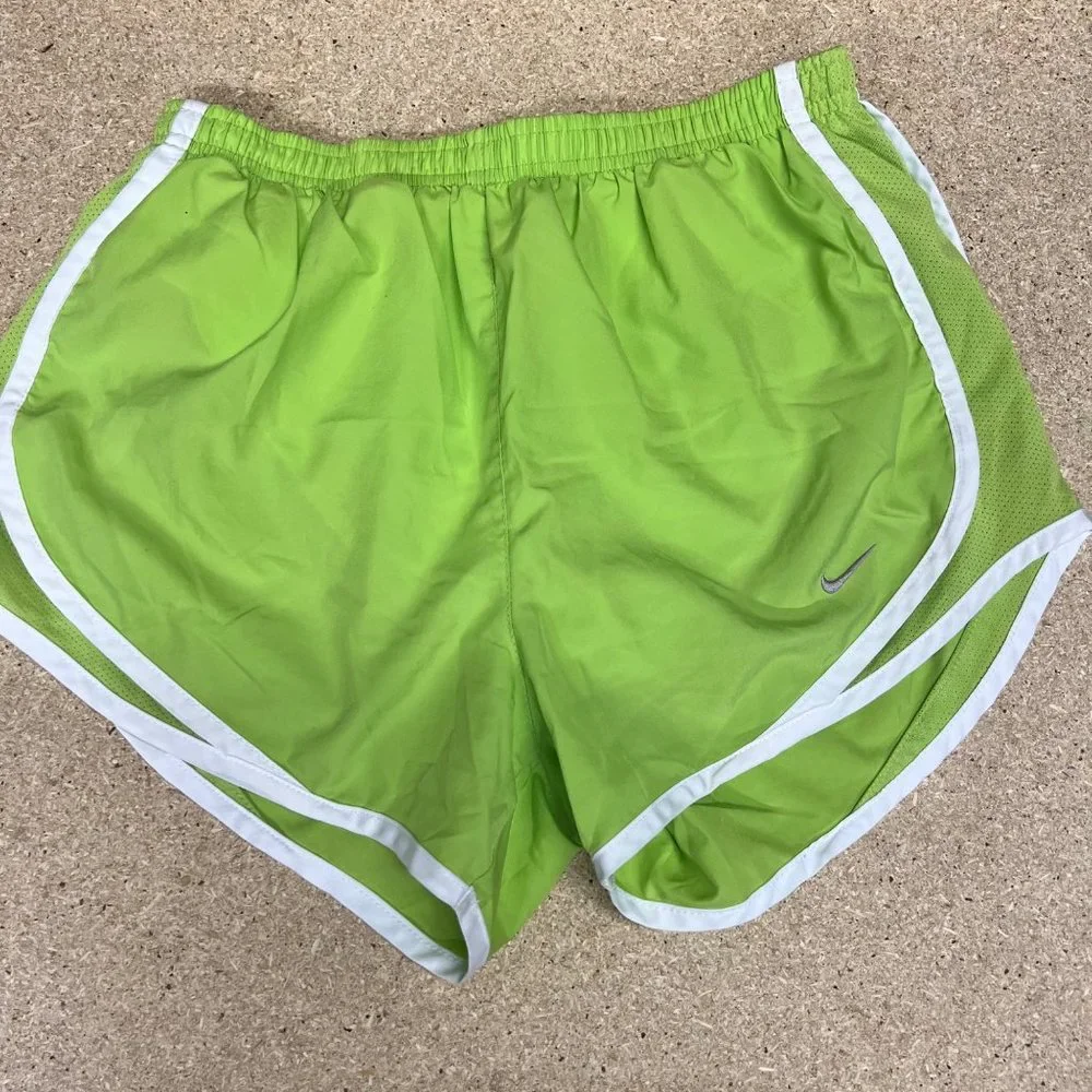 Women‎ short bundle! Size Small.